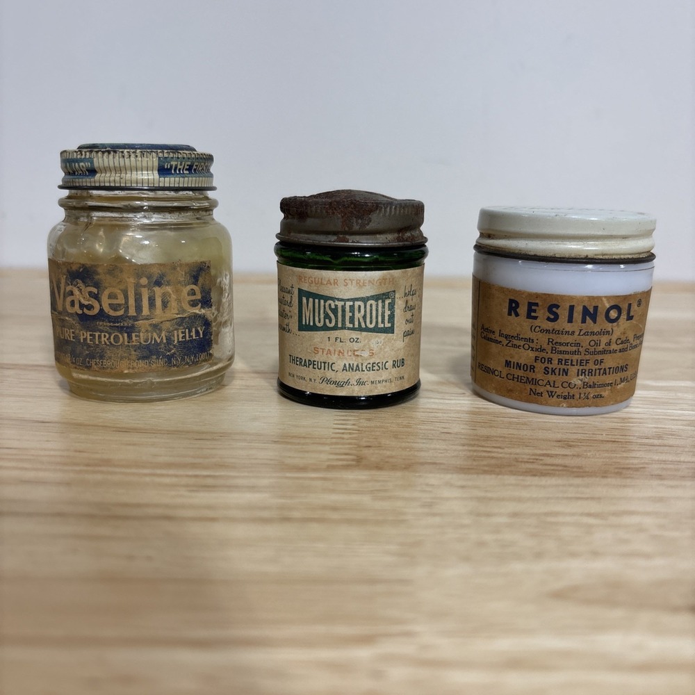 Vintage Bottles Apothecary Druggist Medicine Musterole Resinol Vaseline Lot 3